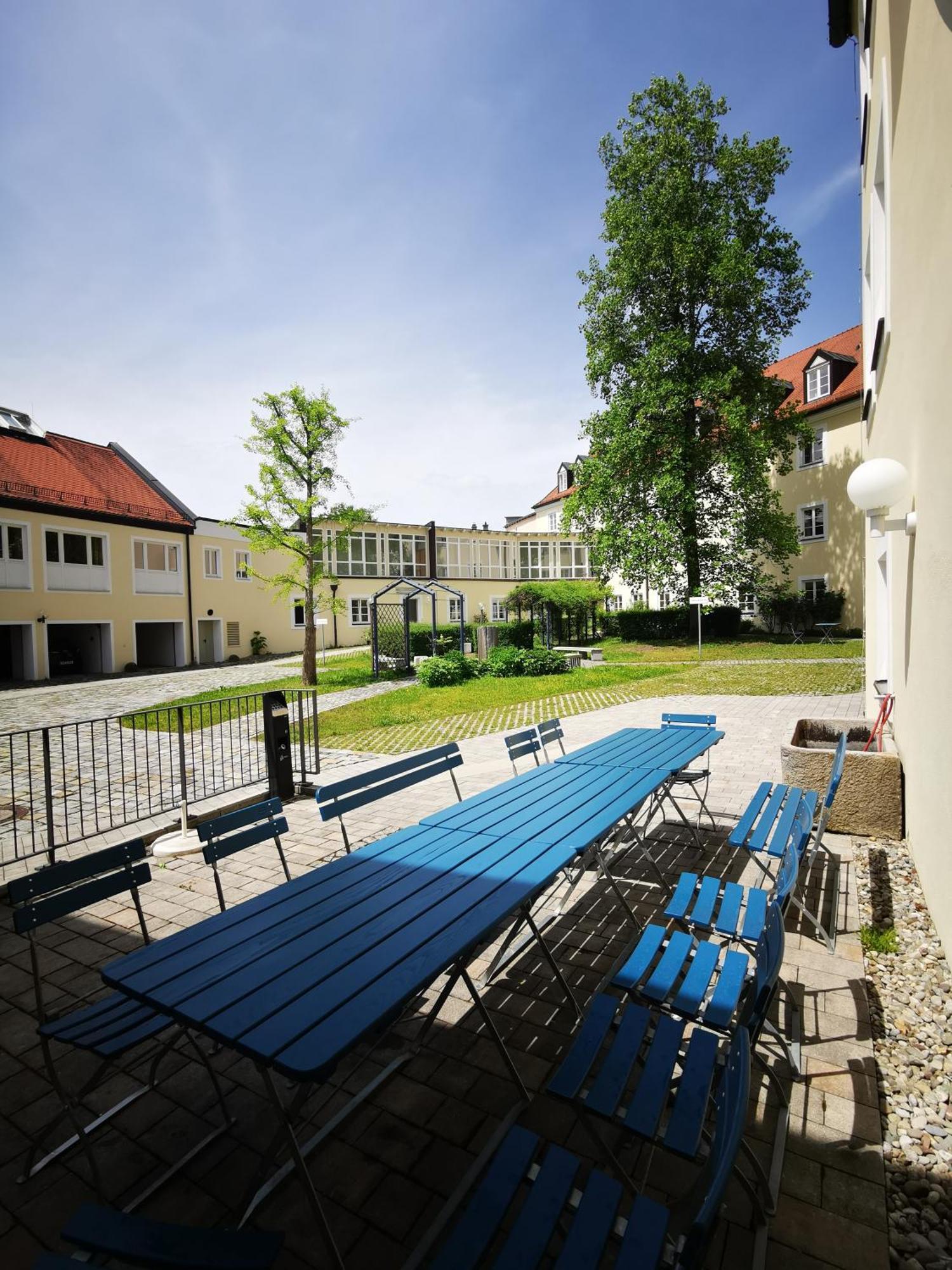 Hotel Haus Der Begegnung Heilig Geist Burghausen Exterior foto